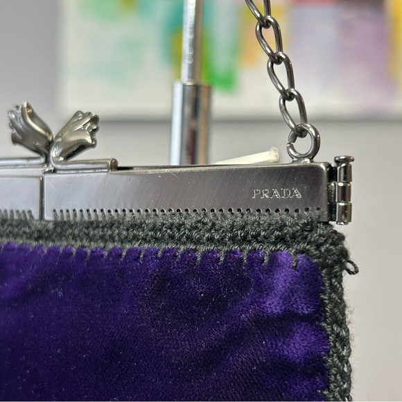 PRADA Velvet Clutch Purse Chain Strap Tulip Kiss Lock: Deep Purple Small - Picture 8 of 17